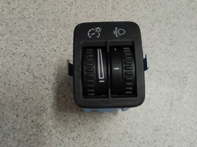 bontott VW TIGUAN Fényszórómagasság Állító Kapcsoló