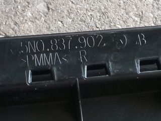 bontott VW TIGUAN Függőleges Ajtó Díszléc