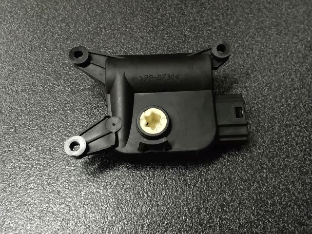 bontott VW TIGUAN Fűtés Állító Motor