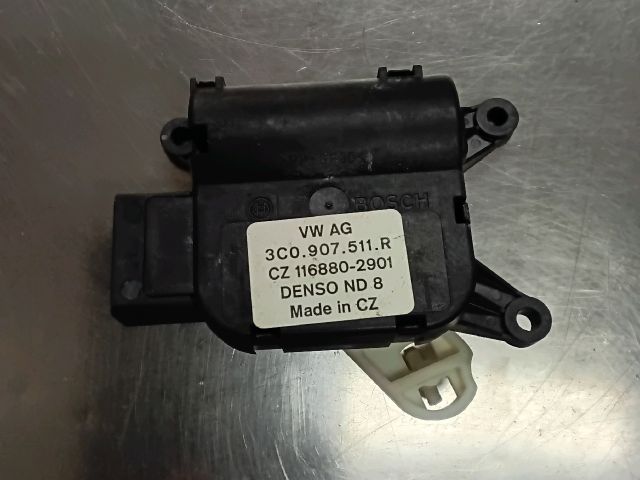 bontott VW TIGUAN Fűtés Állító Motor