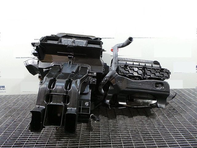 bontott VW TIGUAN Fűtés Box