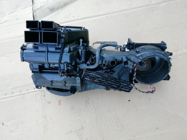 bontott VW TIGUAN Fűtés Box