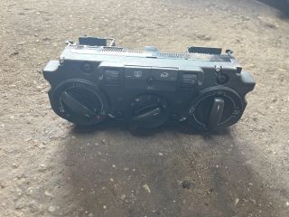 bontott VW TIGUAN Fűtéskapcsoló (digit klímás)