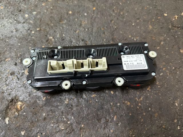 bontott VW TIGUAN Fűtéskapcsoló (digit klímás)