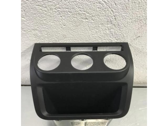 bontott VW TIGUAN Fűtéskapcsoló Keret