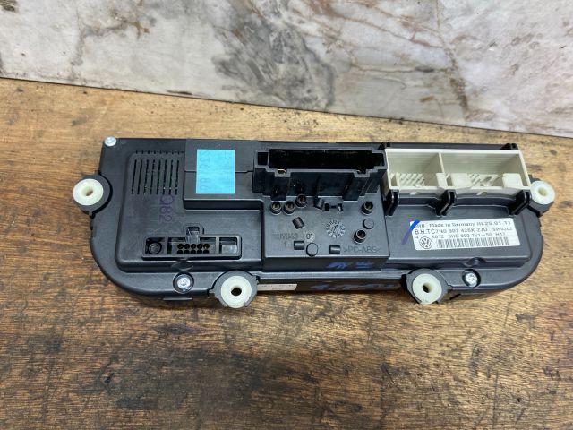 bontott VW TIGUAN Fűtéskapcsoló (manuális klímás)