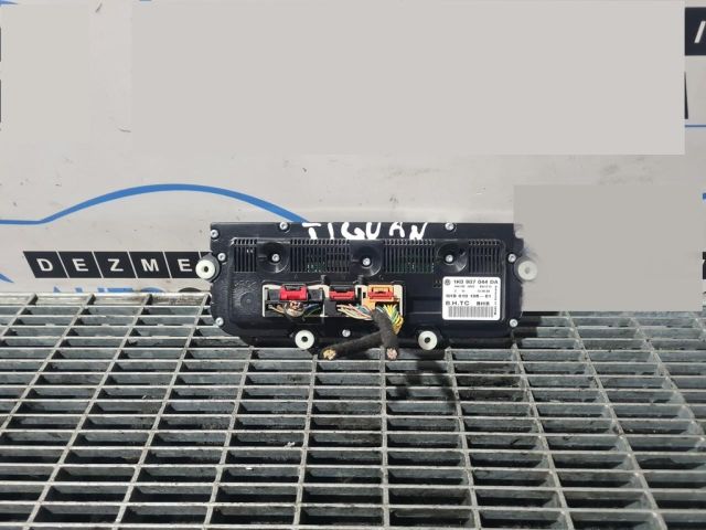 bontott VW TIGUAN Fűtéskapcsoló