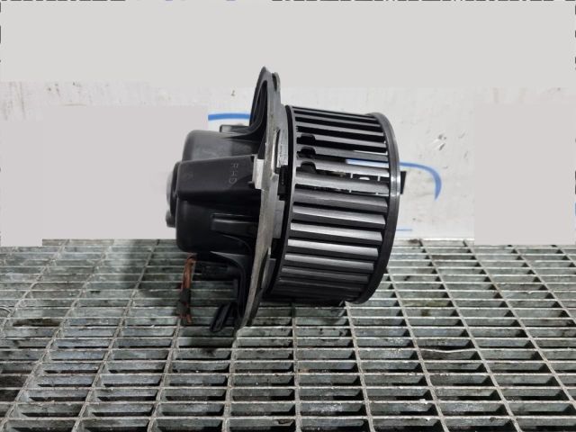 bontott VW TIGUAN Fűtőmotor (Klímás)