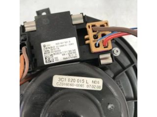 bontott VW TIGUAN Fűtőmotor (Klímás)