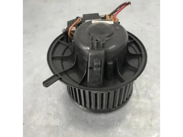 bontott VW TIGUAN Fűtőmotor (Klímás)