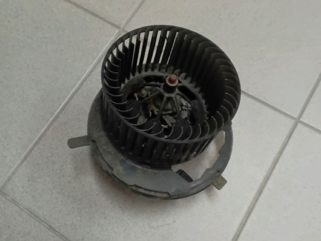 bontott VW TIGUAN Fűtőmotor (Klímás)