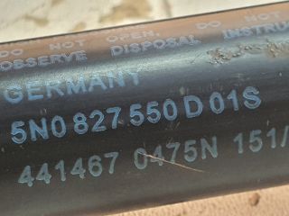 bontott VW TIGUAN Gázrugós Kitámasztó Teleszkóp Pár Csomagtérajtó