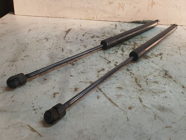 bontott VW TIGUAN Gázrugós Kitámasztó Teleszkóp Pár Csomagtérajtó