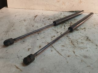 bontott VW TIGUAN Gázrugós Kitámasztó Teleszkóp Pár Csomagtérajtó