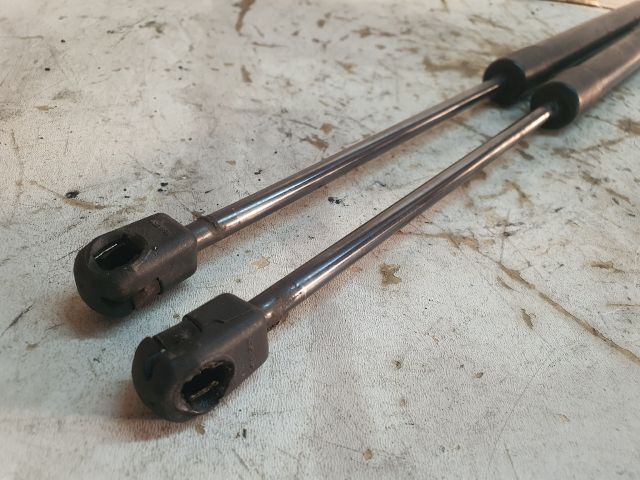 bontott VW TIGUAN Gázrugós Kitámasztó Teleszkóp Pár Csomagtérajtó