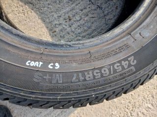 bontott VW TIGUAN Gumiabroncs (1 db)