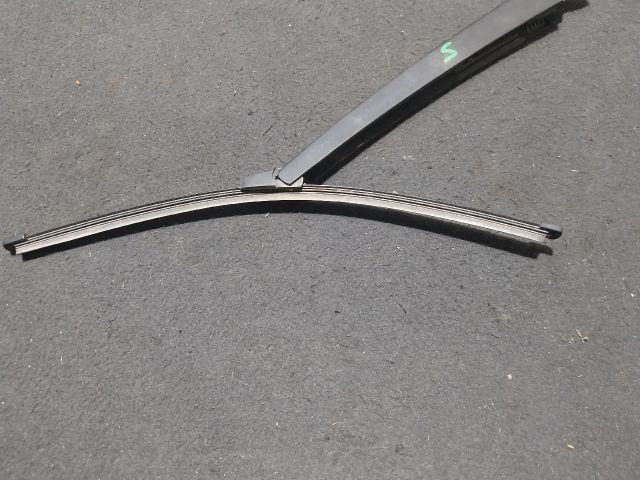 bontott VW TIGUAN Hátsó Ablaktörlő Kar