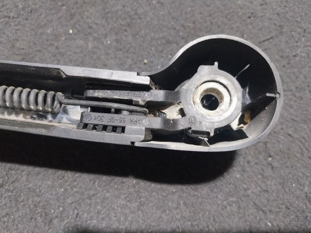 bontott VW TIGUAN Hátsó Ablaktörlő Kar