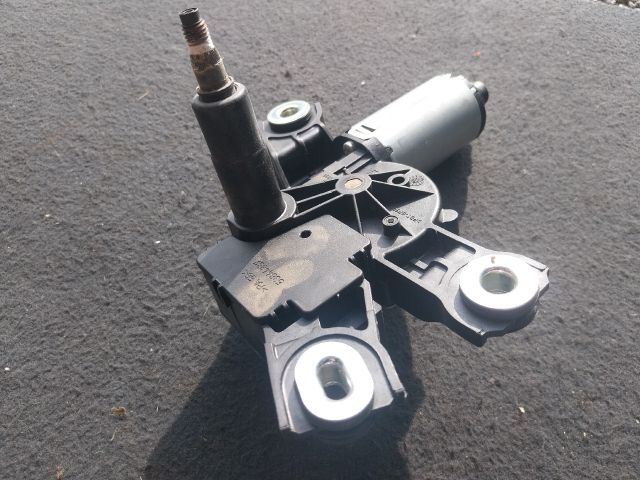 bontott VW TIGUAN Hátsó Ablaktörlő Motor