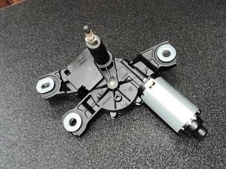 bontott VW TIGUAN Hátsó Ablaktörlő Motor