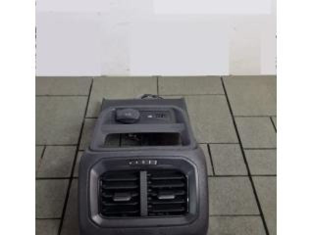 bontott VW TIGUAN Hátsó középső Szellőző