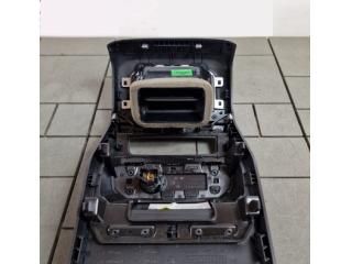 bontott VW TIGUAN Hátsó középső Szellőző