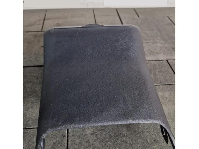 bontott VW TIGUAN Hátsó középső Szellőző