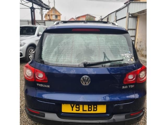 bontott VW TIGUAN Hátsó Lökhárító (Üresen)