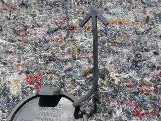 bontott VW TIGUAN Hátsó Vonószem Burkolat