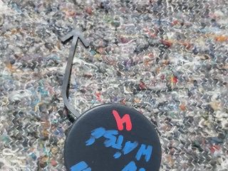 bontott VW TIGUAN Hátsó Vonószem Burkolat