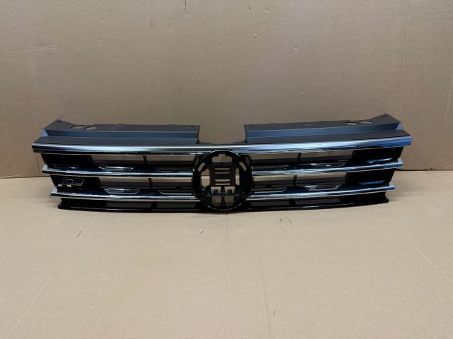 bontott VW TIGUAN Hűtőrács
