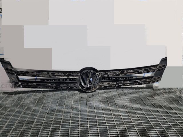 bontott VW TIGUAN Hűtőrács
