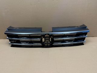 bontott VW TIGUAN Hűtőrács