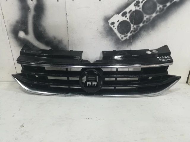 bontott VW TIGUAN Hűtőrács