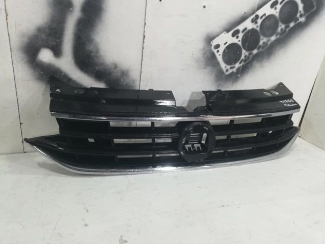 bontott VW TIGUAN Hűtőrács