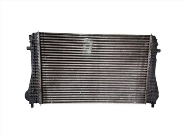 bontott VW TIGUAN Intercooler