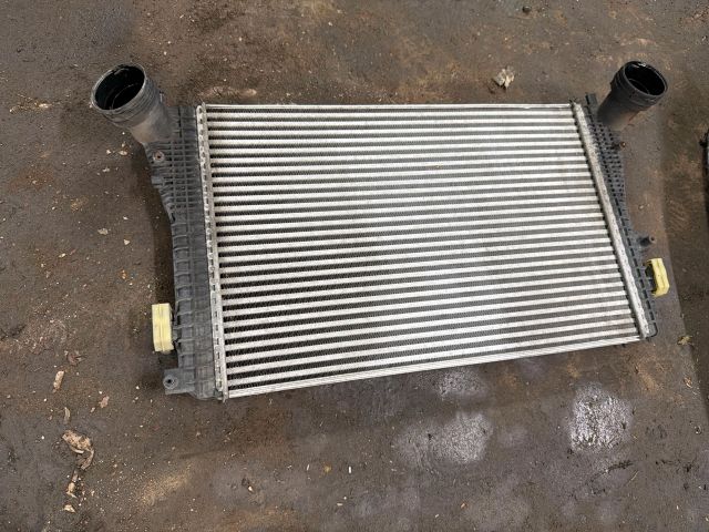 bontott VW TIGUAN Intercooler