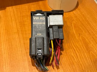 bontott VW TIGUAN Izzító Relé