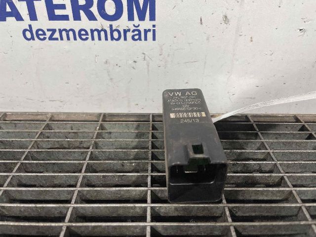 bontott VW TIGUAN Izzító Relé
