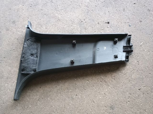 bontott VW TIGUAN Jobb B Oszlop Burkolat