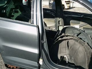 bontott VW TIGUAN Jobb B Oszlop