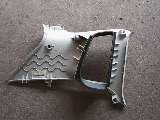 bontott VW TIGUAN Jobb C Oszlop Burkolat