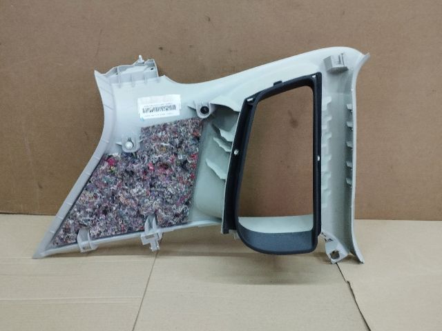 bontott VW TIGUAN Jobb C Oszlop Burkolat