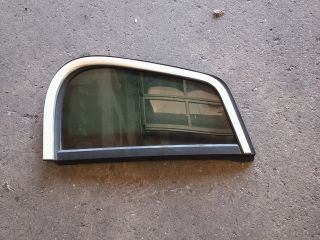 bontott VW TIGUAN Jobb C Oszlop Oldalablak Üveg