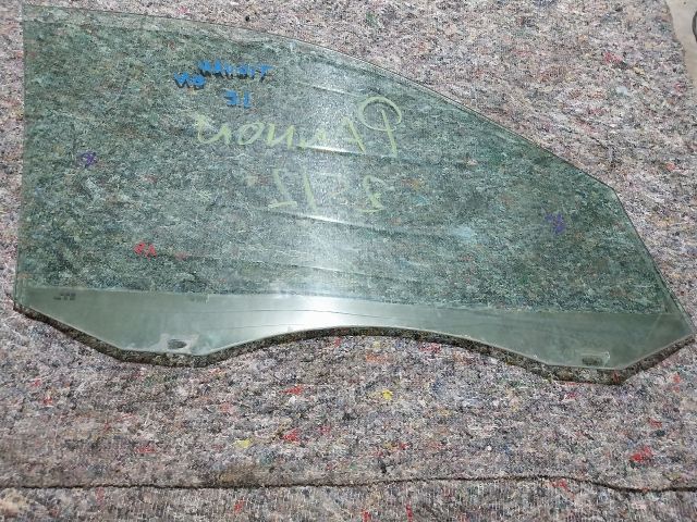 bontott VW TIGUAN Jobb első Ablak