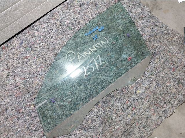 bontott VW TIGUAN Jobb első Ablak