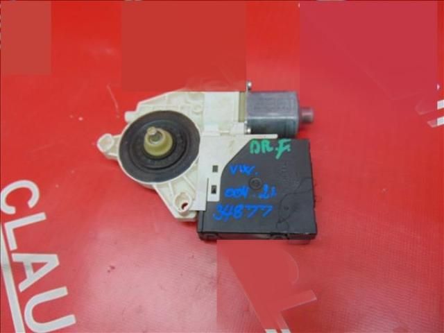 bontott VW TIGUAN Jobb első Ablakemelő Motor