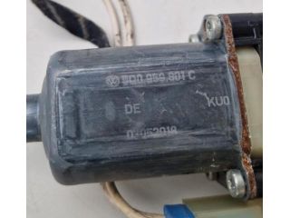 bontott VW TIGUAN Jobb első Ablakemelő Szerkezet (Elektromos)