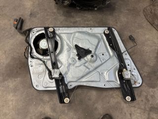 bontott VW TIGUAN Jobb első Ablakemelő Szerkezet (Elektromos)