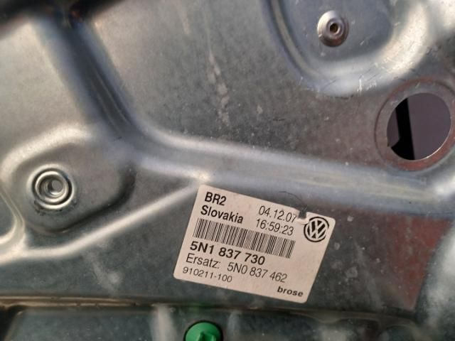 bontott VW TIGUAN Jobb első Ablakemelő Szerkezet (Elektromos)